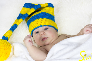 Jannis mit großer Mütze