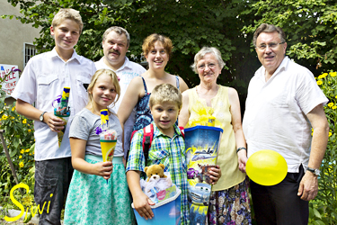 Familienfeier zur Einschulung mit Oma und Opa
