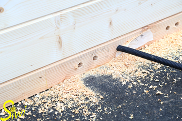 Die ersten Arbeiten des Elektrikers.