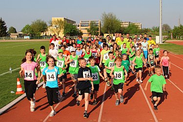 Leichtathletik in der Sparkassen-Arena in Seelow